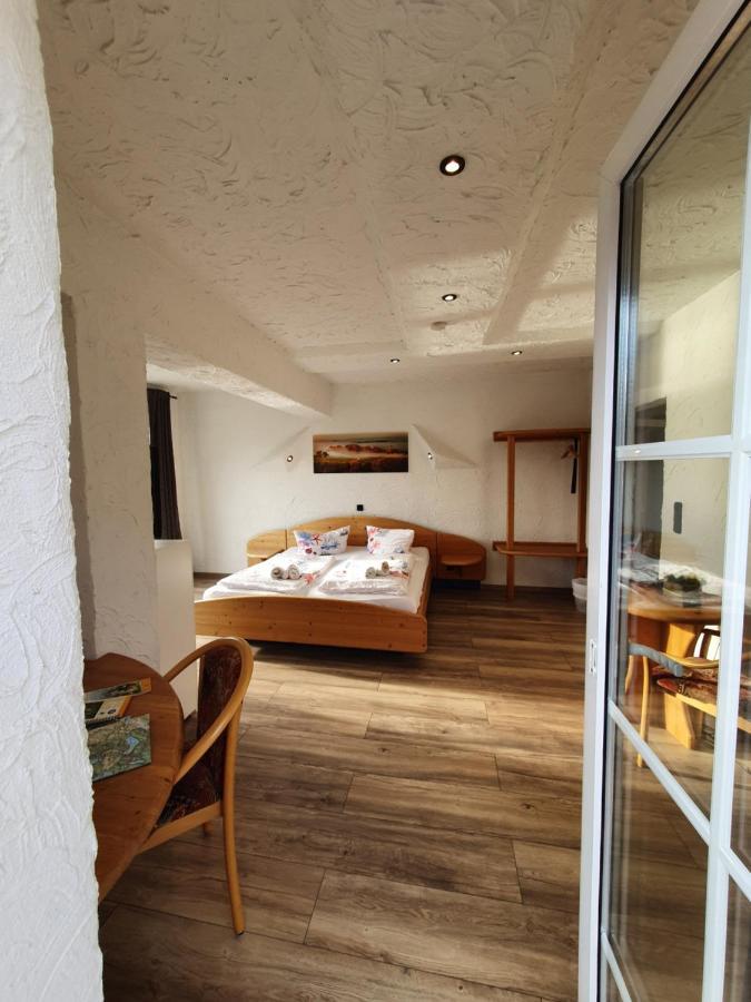 Hotel Ederseeblick Екстериор снимка