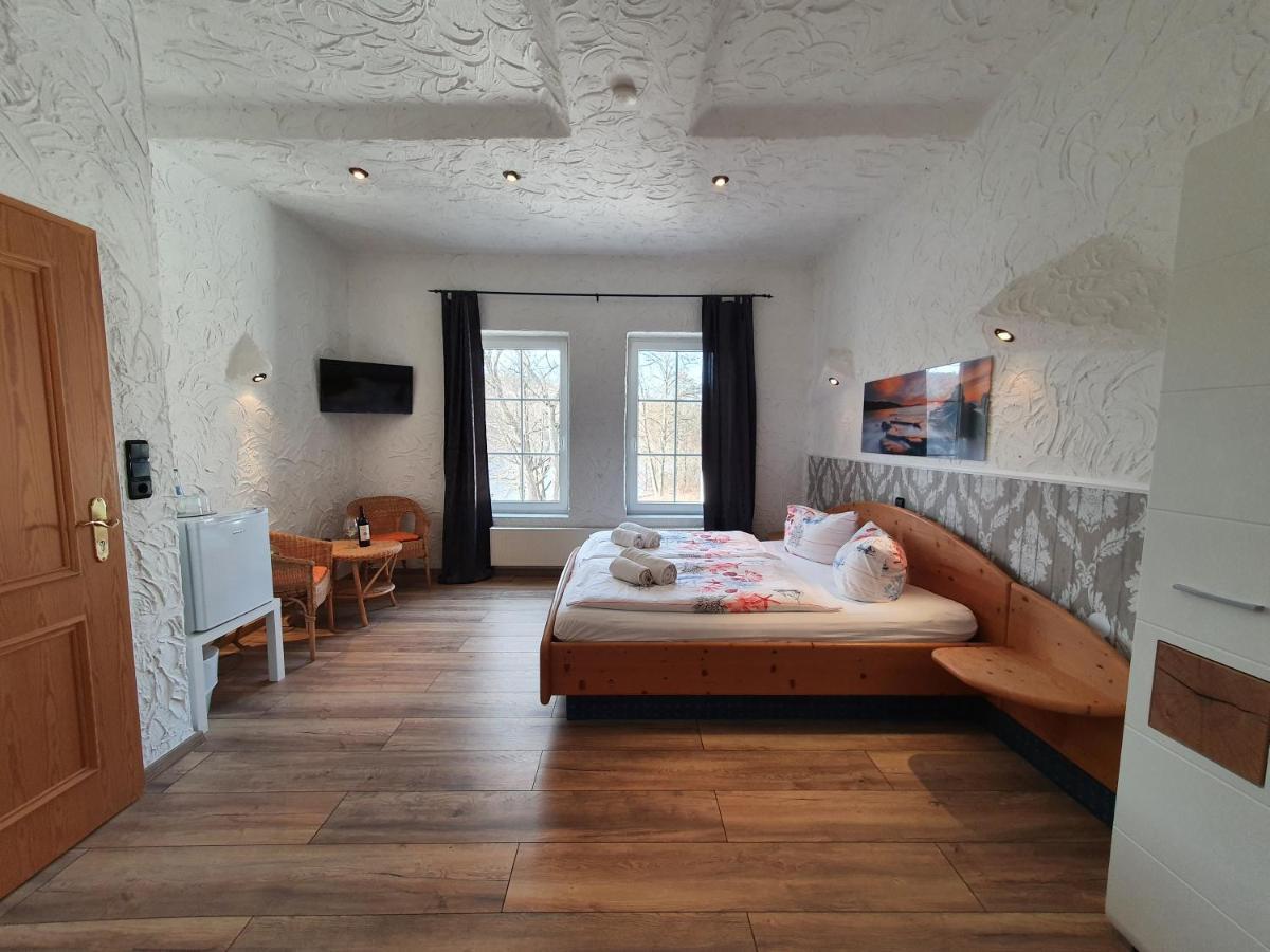 Hotel Ederseeblick Екстериор снимка