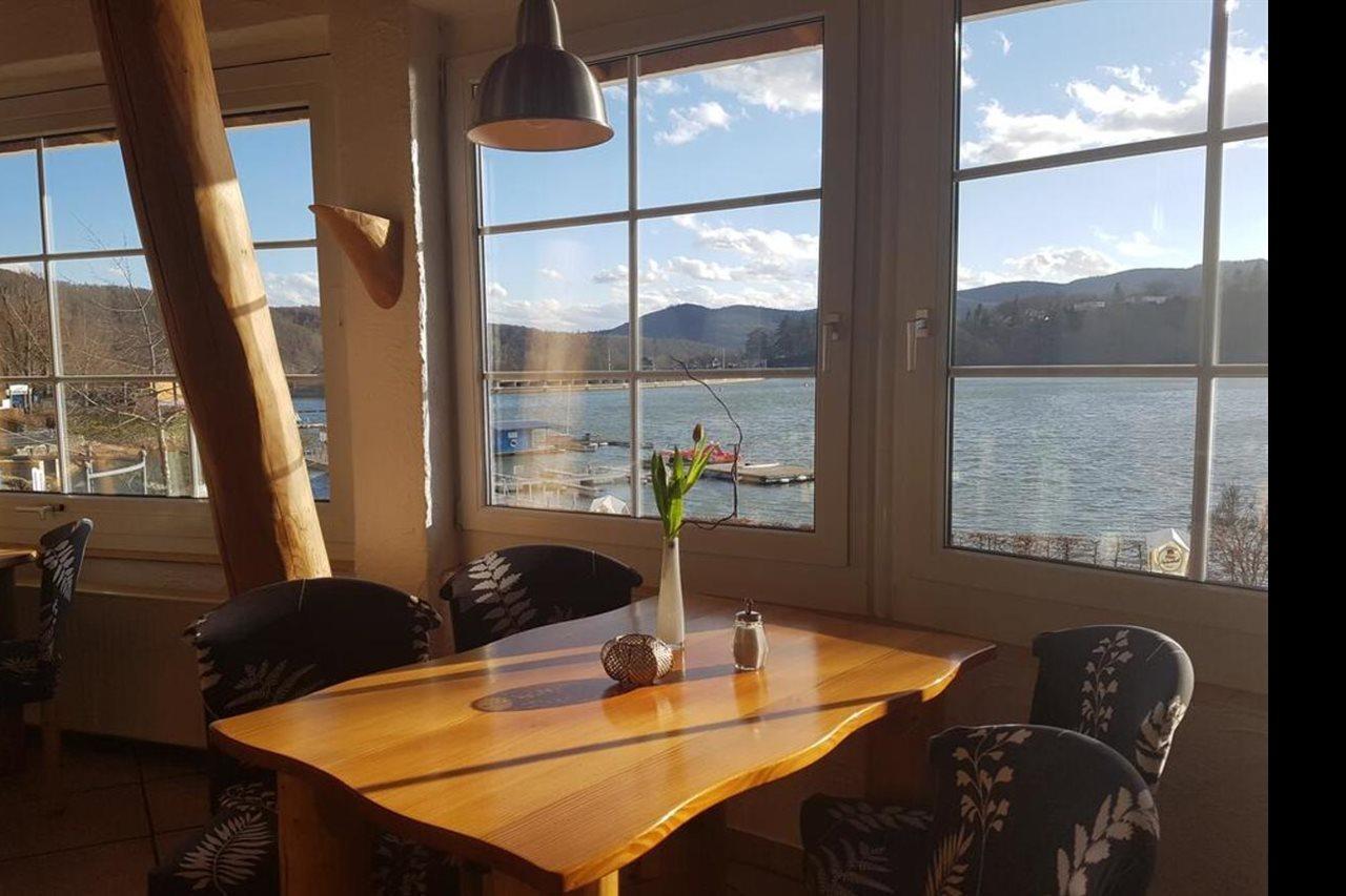 Hotel Ederseeblick Екстериор снимка