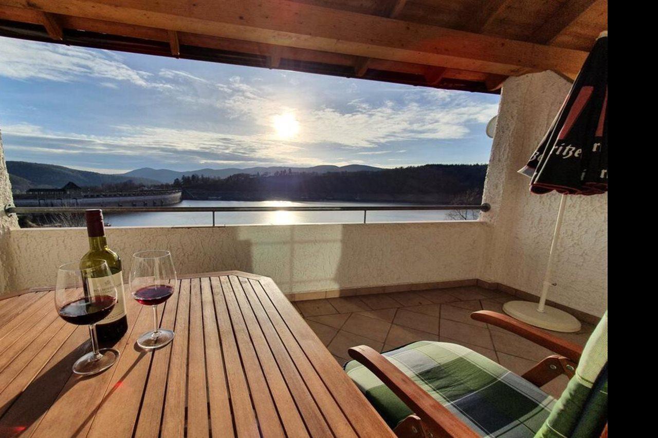 Hotel Ederseeblick Екстериор снимка
